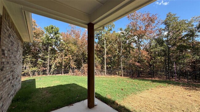 Building Photo - 17630 Blackhawk Ct