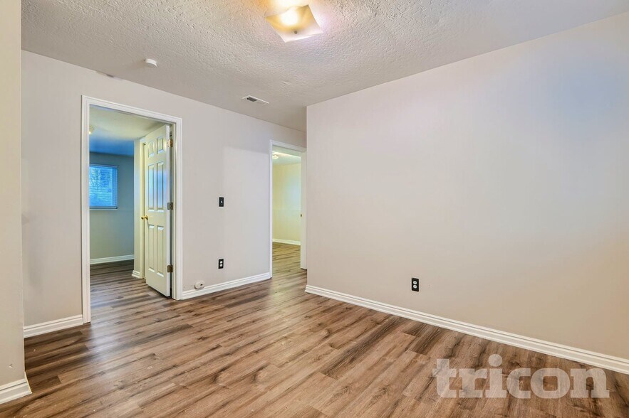 Building Photo - 725 N 1010 W