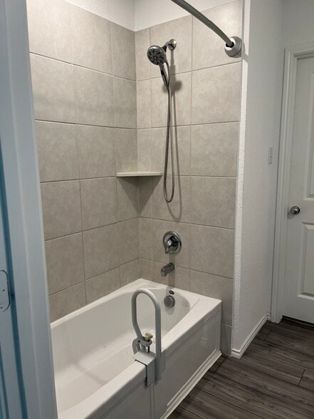 Building Photo - 5609 Timber Point Dr