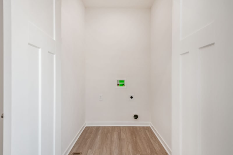 Building Photo - 126 Weeping Willow Dr