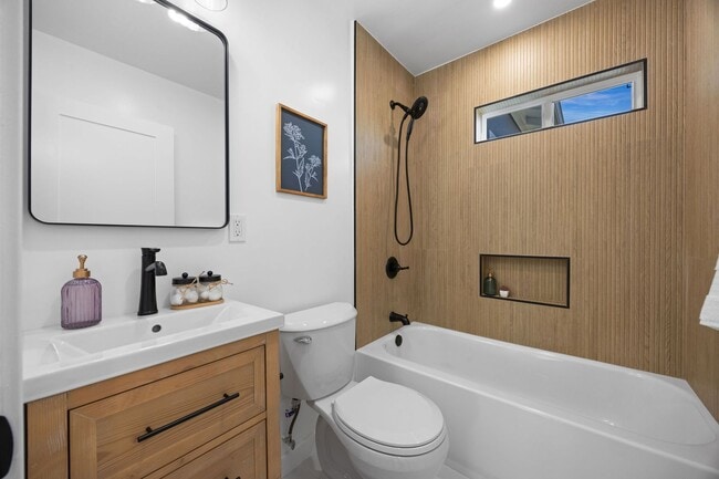 Building Photo - Fully Remodeled, Modern South San Francisc...