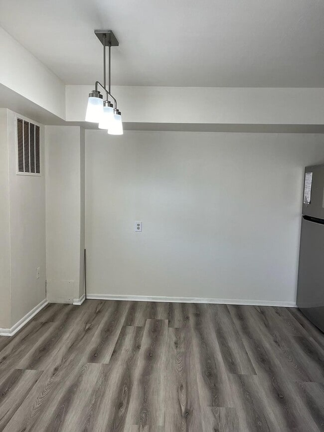 Building Photo - GWYNEDD CLUB 1BR CONDO AVAIL. IMMEDIATELY!