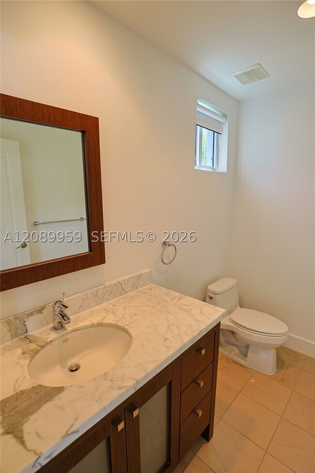 Building Photo - 7520 SW 59th St