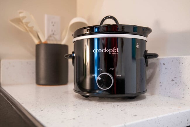 Building Photo - 27 4th St E