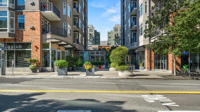 Building Photo - 2801 1st Ave