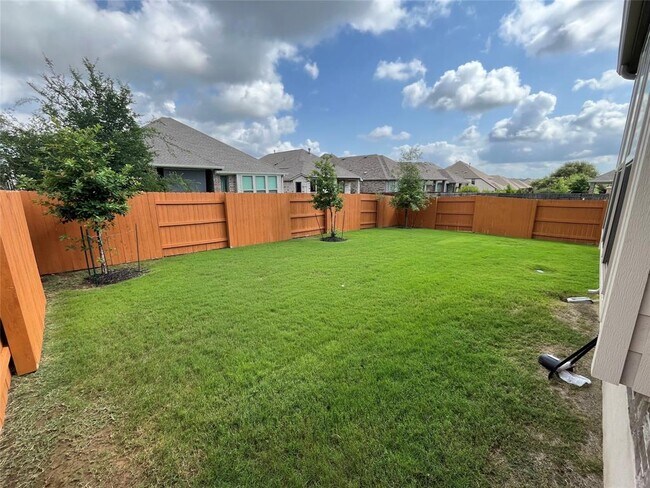 Building Photo - 408 Trailing Lantana Ln