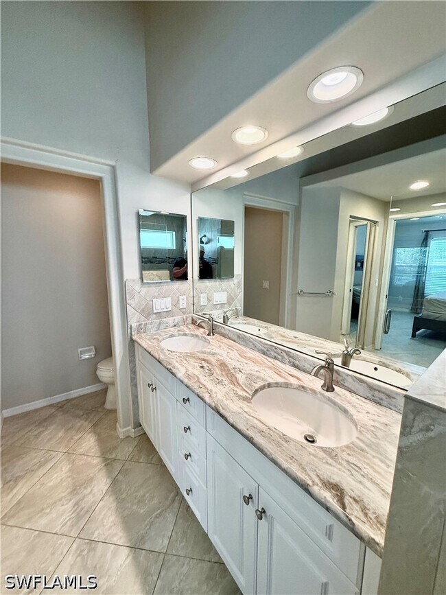 Building Photo - 8440 Ibis Cove Cir