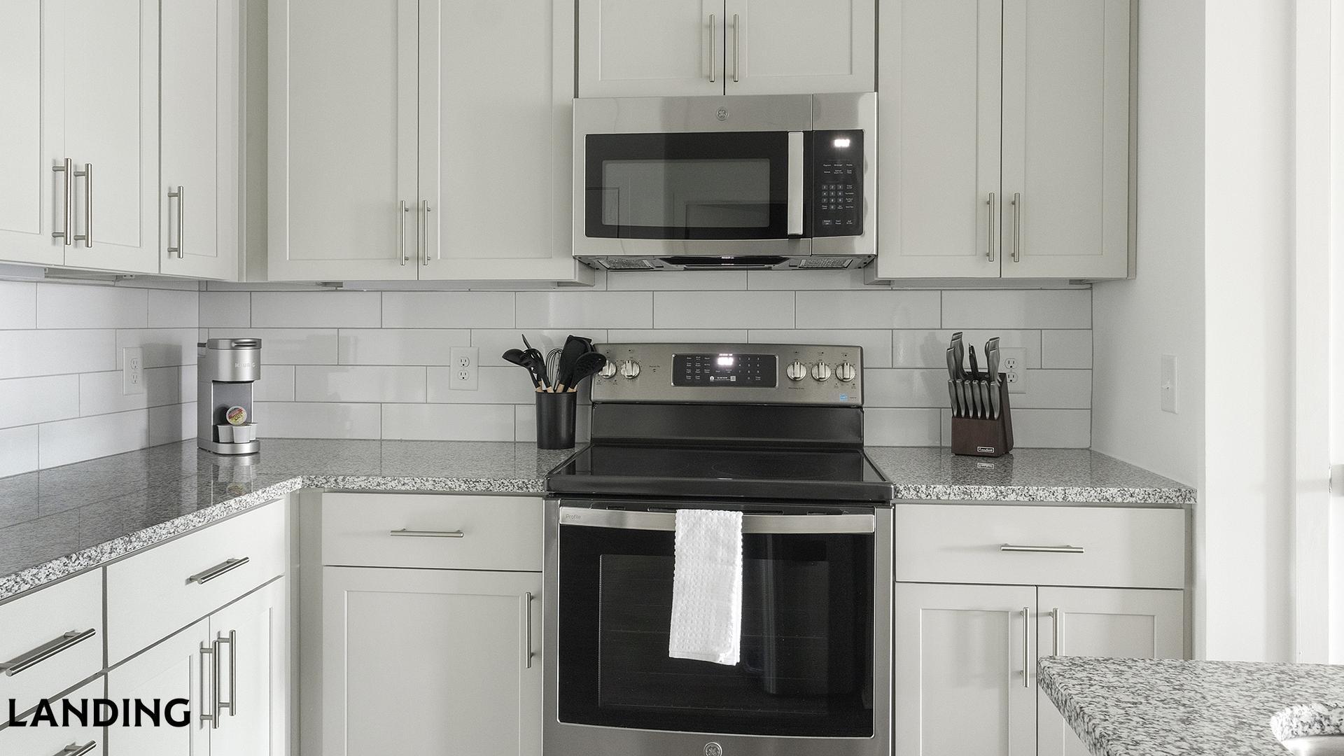 Building Photo - 2110 Birkhall St