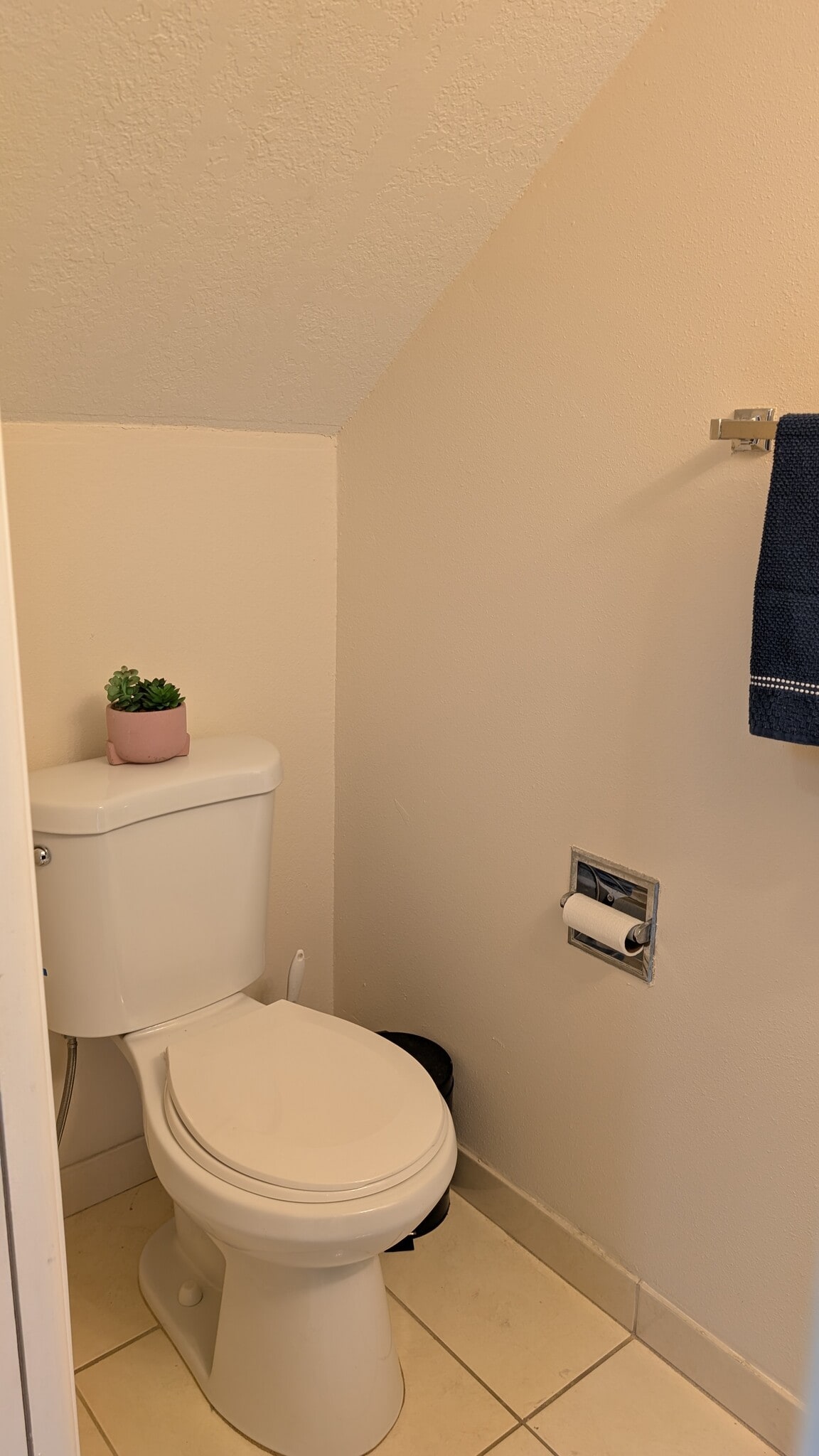 half bathroom on first floor - 6909 Lake Place Ct