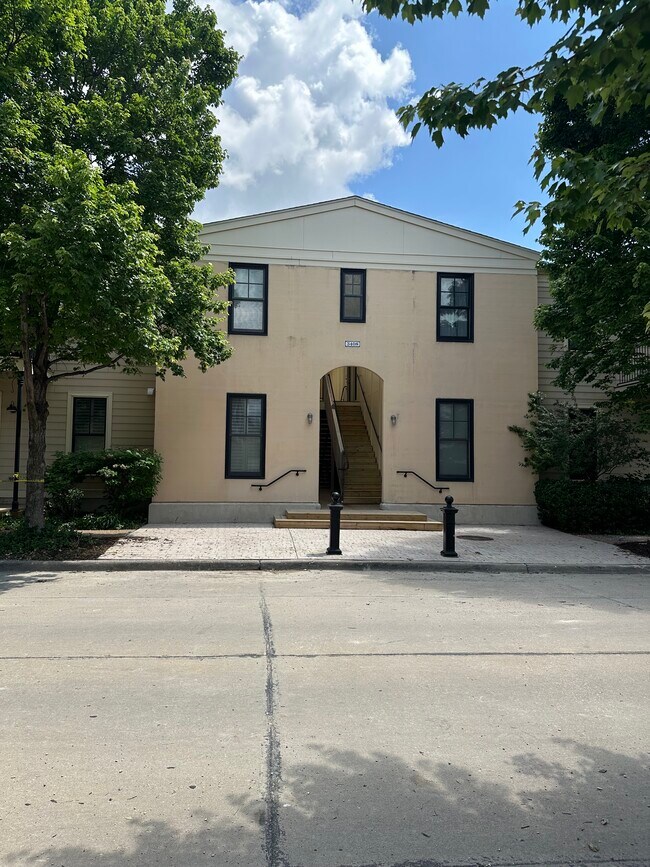 Building Photo - 3408 Hiram St