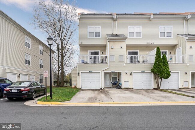 Building Photo - 42461 Rockrose Square