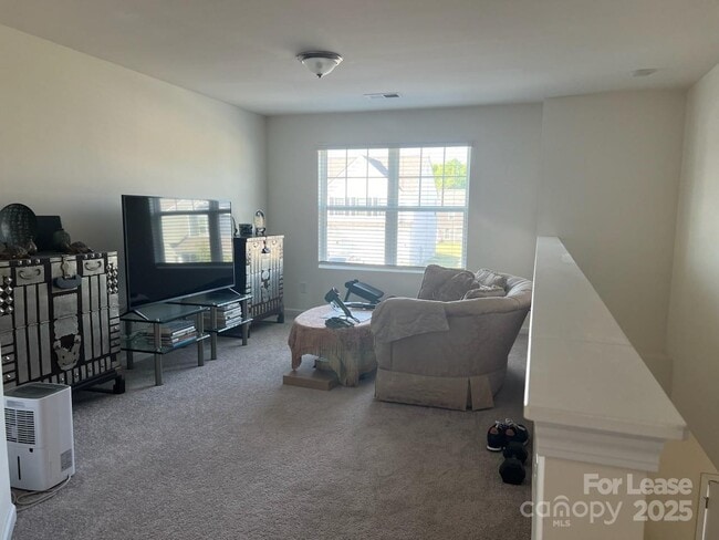 Building Photo - 7208 Wheyfield Dr