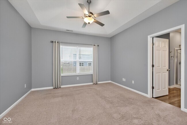 Building Photo - 6607 Laurelwood Dr