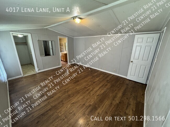 Building Photo - 4017 Lena Ln