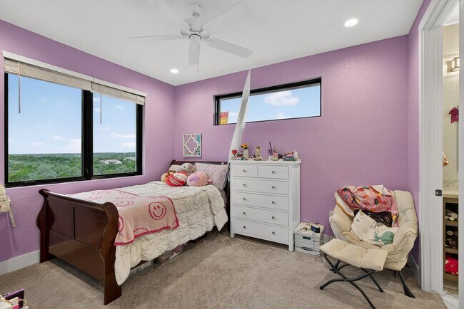 Building Photo - 209 Dalton Cir