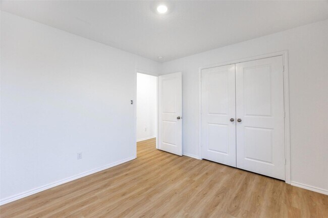 Building Photo - 1125 Largemouth Ln