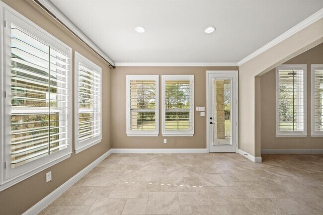 Building Photo - 28223 Red Shady Oaks Dr