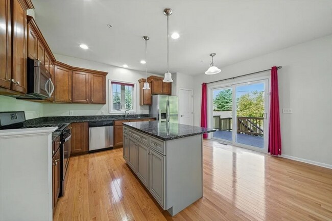 Building Photo - 5 Frostpane Ln