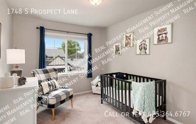 Building Photo - 1748 S Prospect Ln