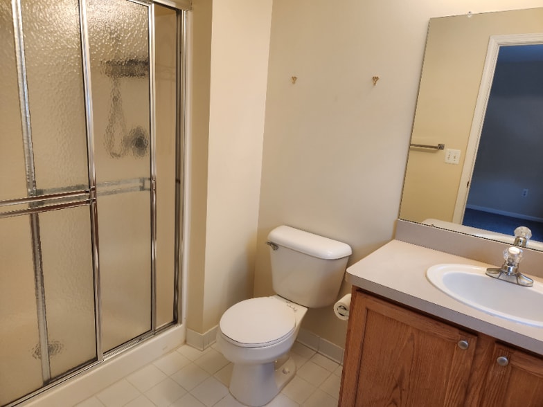 Building Photo - 2090 Preserve Cir W