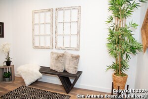 Building Photo - 219 N San Horacio Ave