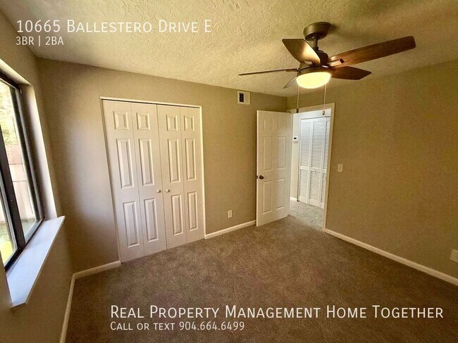 Building Photo - 10665 Ballestero Dr E