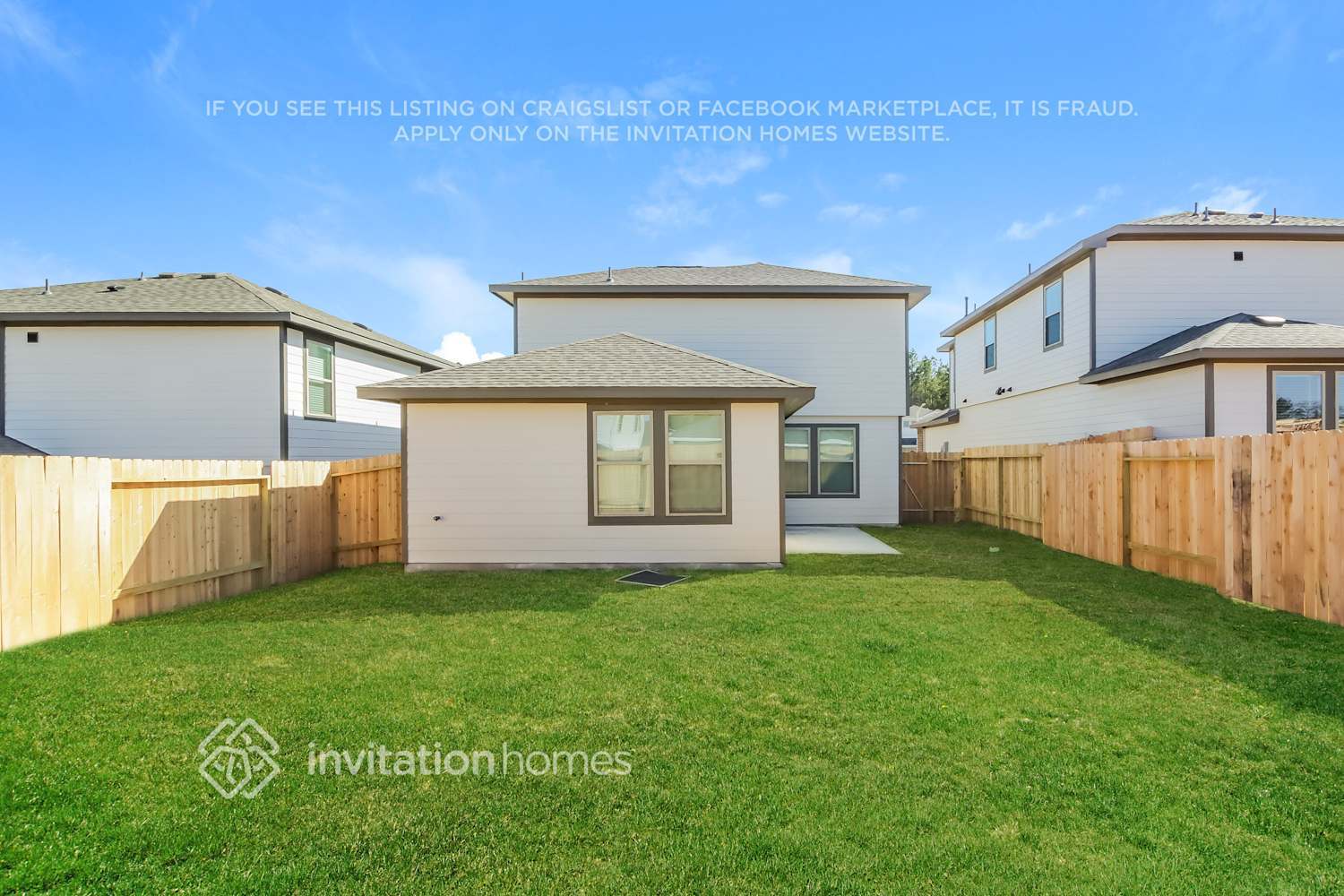 Building Photo - 24924 Aconite Ln