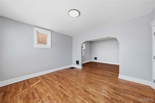 Building Photo - 4643 Evans Ave