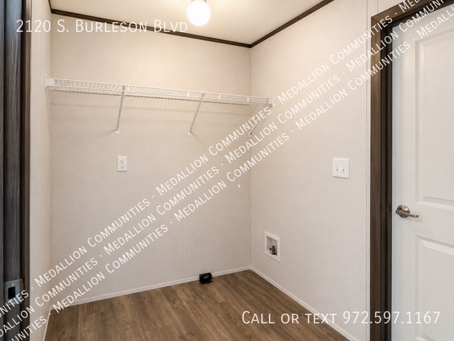 Building Photo - 2120 S Burleson Blvd