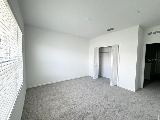 Building Photo - 2273 White Buffalo St