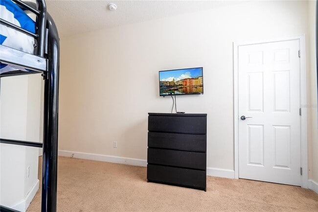 Building Photo - 1615 Retreat Cir