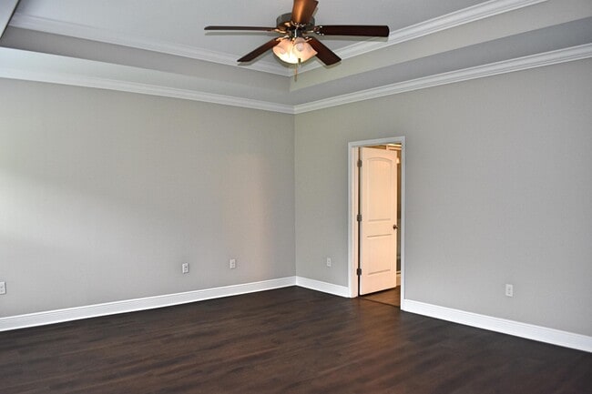 Building Photo - 192 Windchime Way