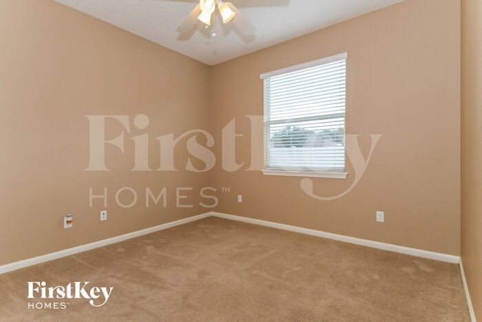 Building Photo - 12177 Evans Oak Ct