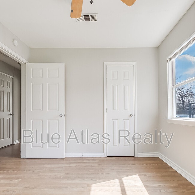 Building Photo - 2015 Glenfield Ave