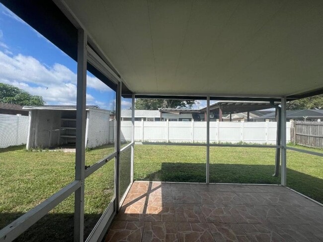 Building Photo - 10107 Tallwood Ct