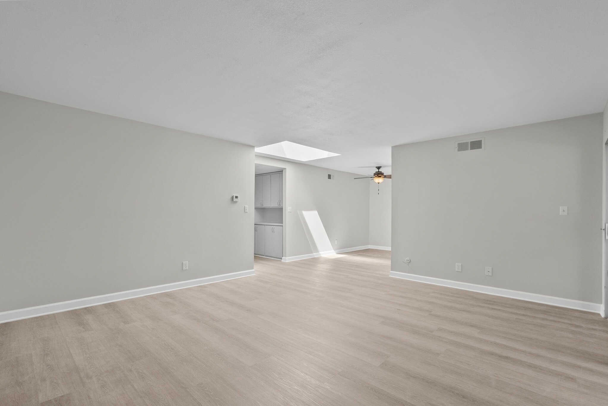 Building Photo - 26851 Oak Branch Cir