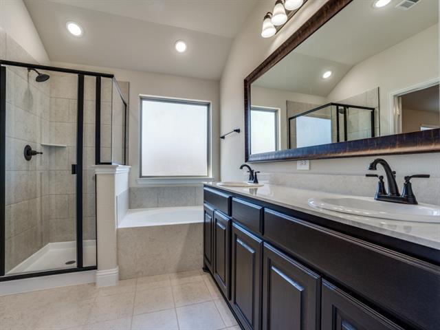 Building Photo - 6809 Topaz Dr