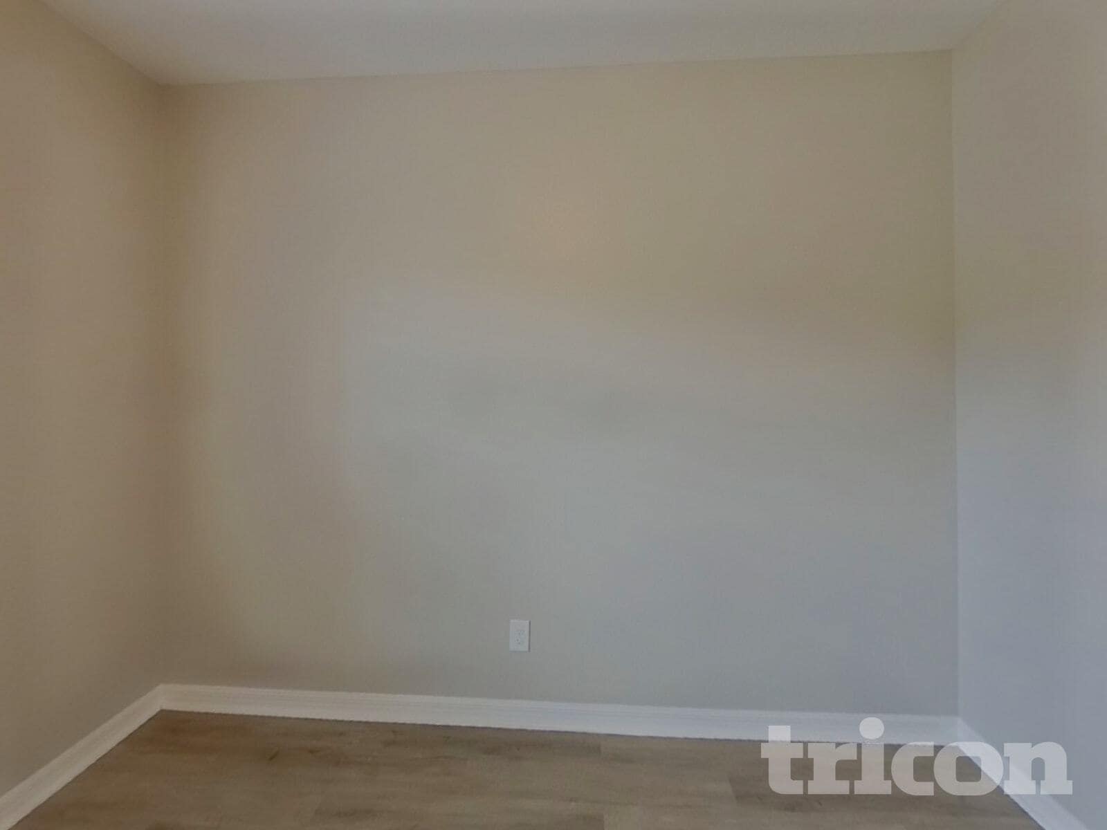 Building Photo - 4925 Rockvale Dr