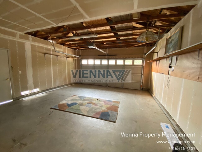 Building Photo - 1347 Hartley Way