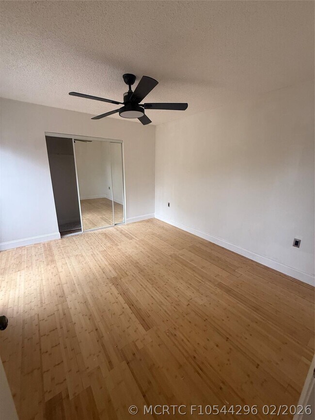 Building Photo - 9138 SW 23rd St