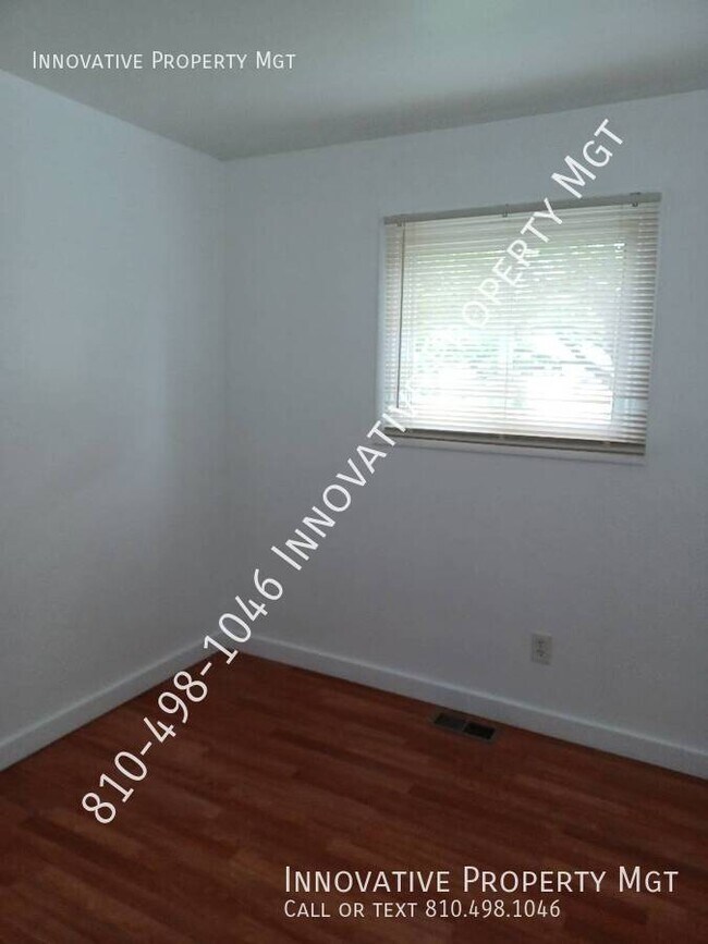 Building Photo - 5476 Westchester Dr