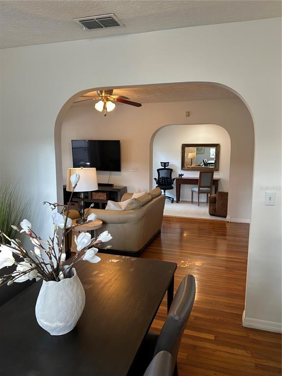 Building Photo - 3014 W Mason St