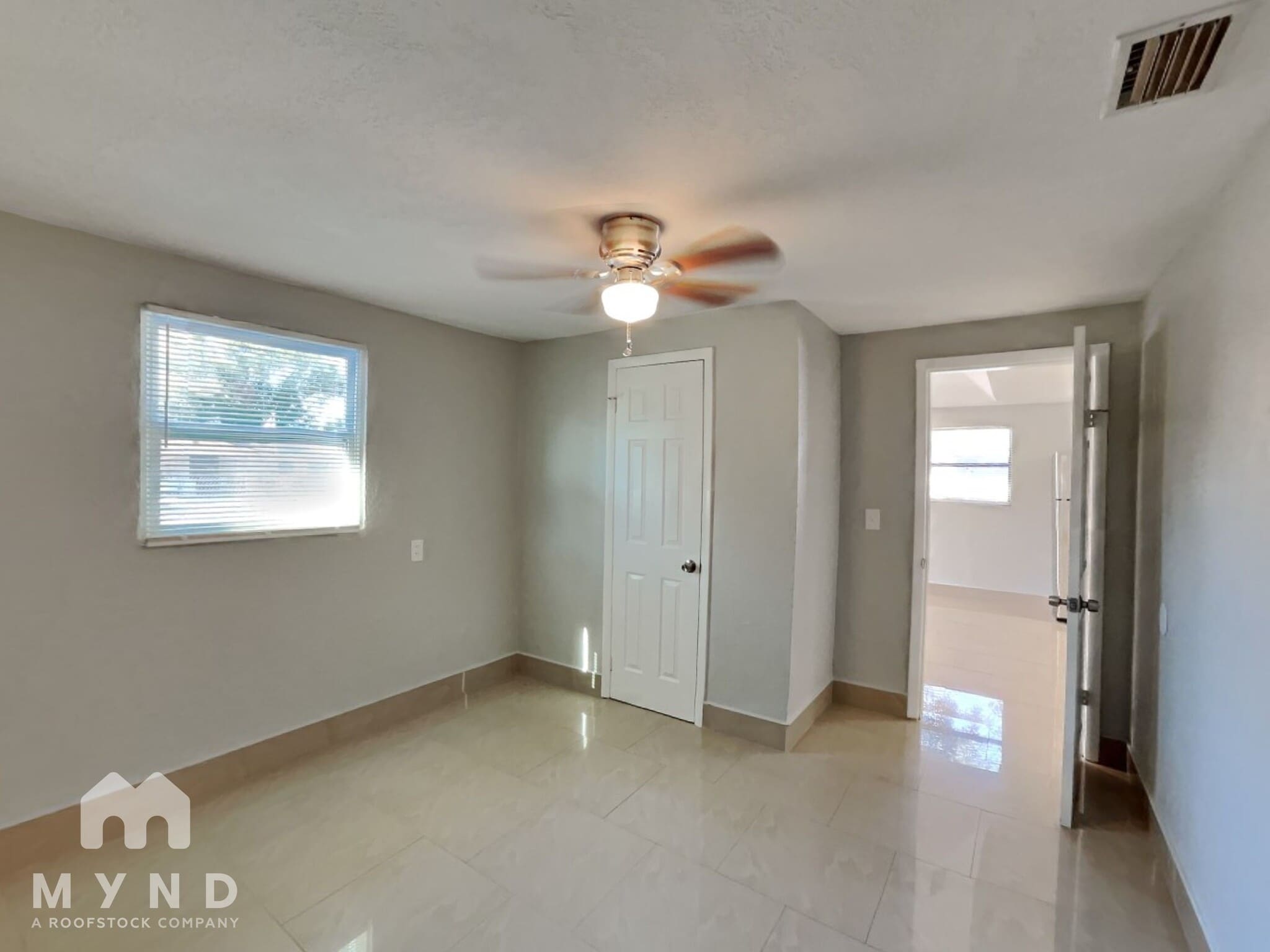 Building Photo - 7018 Maclura Dr