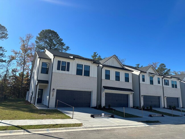 Primary Photo - 2020 Underwood Dr