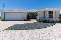 Building Photo - 16049 Treebine Dr
