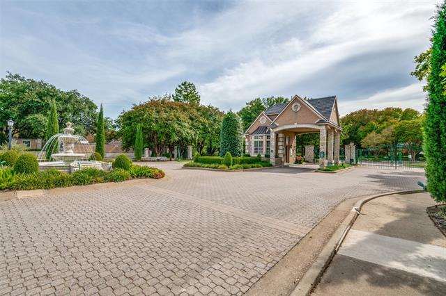 Building Photo - 17624 Woods Edge Dr