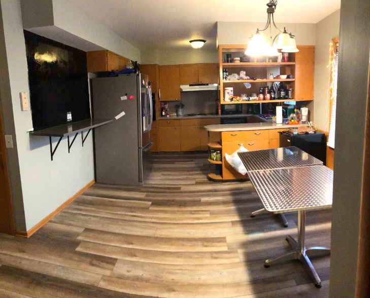 Building Photo - 3744 44th St SE