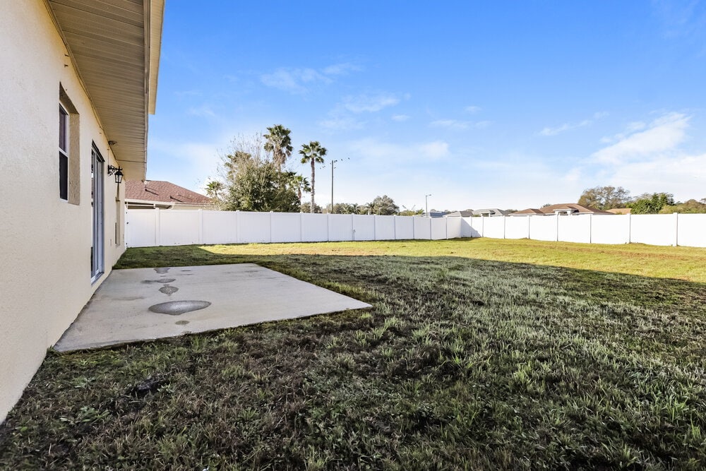 Building Photo - 8240 Settles Crk Lp