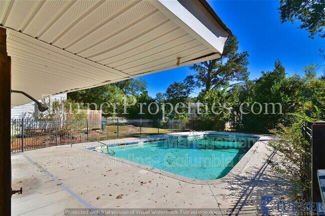 Building Photo - 308 Percival Rd