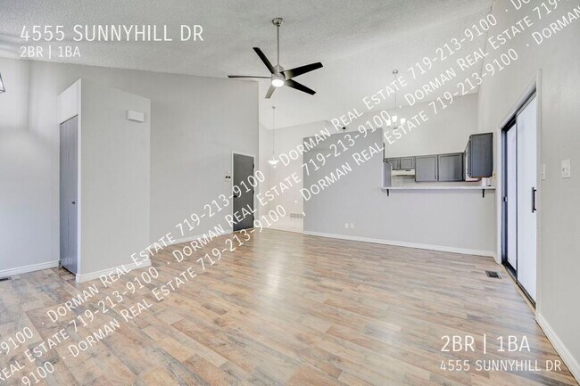 Building Photo - 4555 Sunnyhill Dr